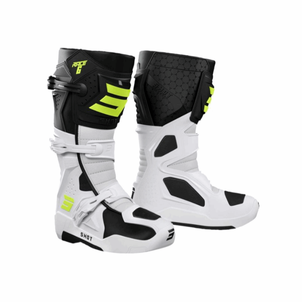 BOOTS RACE 6