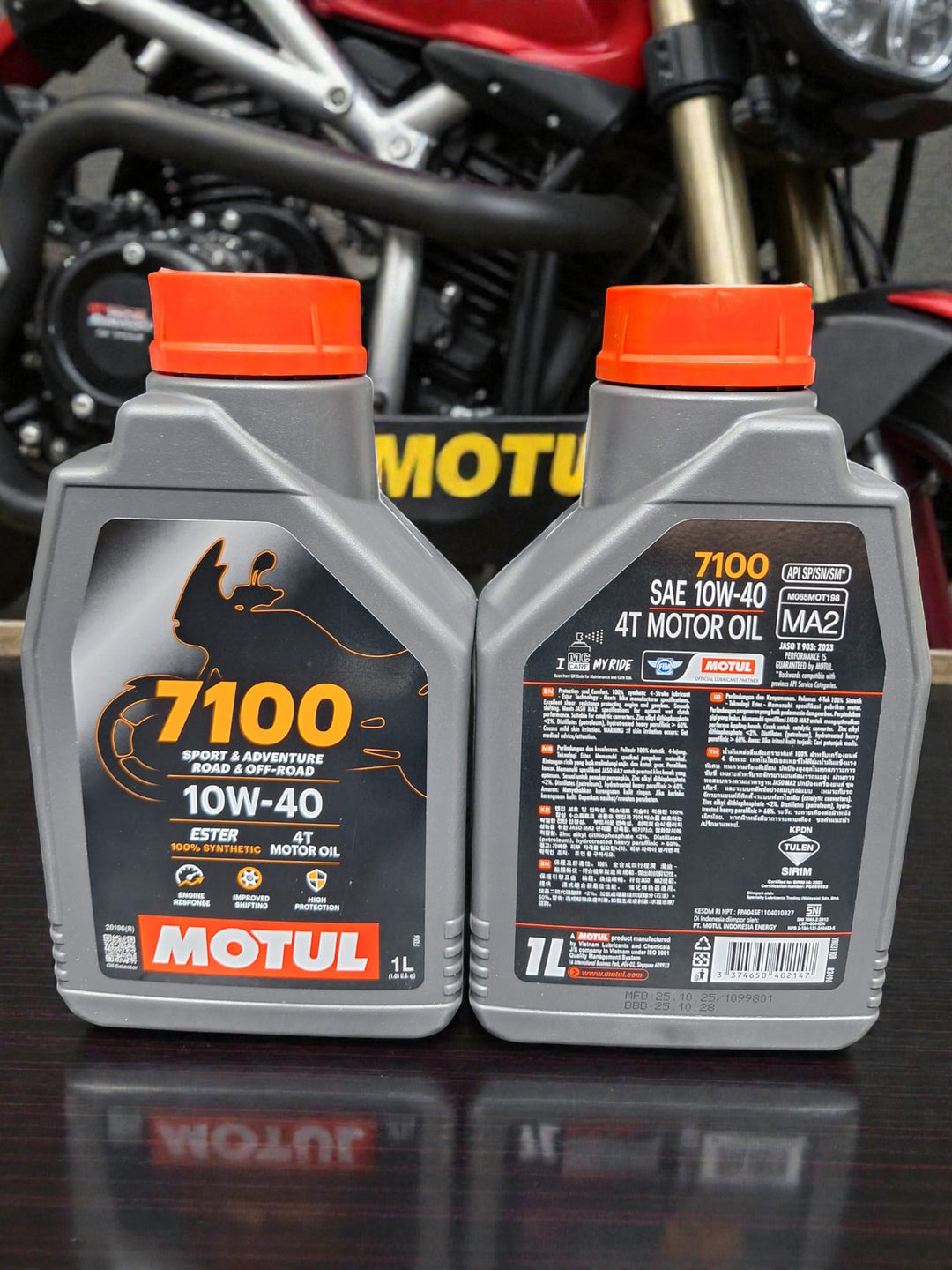 MOTUL 7100 4T 10W40