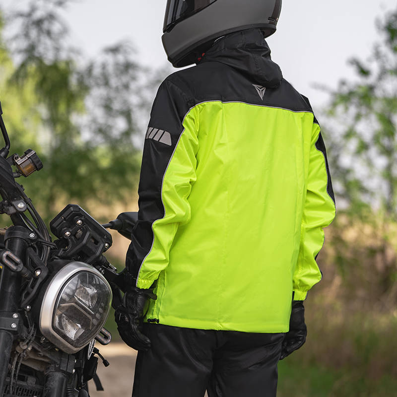 MOTOWOLF Unisex Premium Waterproof Raincoat With Shoe Cover, Removable Hoodie and Carry Pouch
